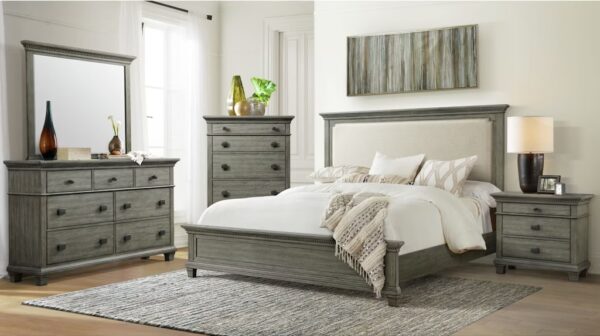 Crawford Queen Bedroom Set