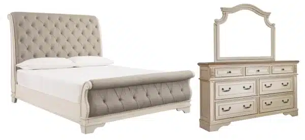 Realyn King Sleigh Bed Set