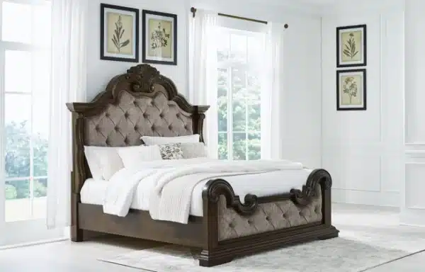 Maylee King Bed